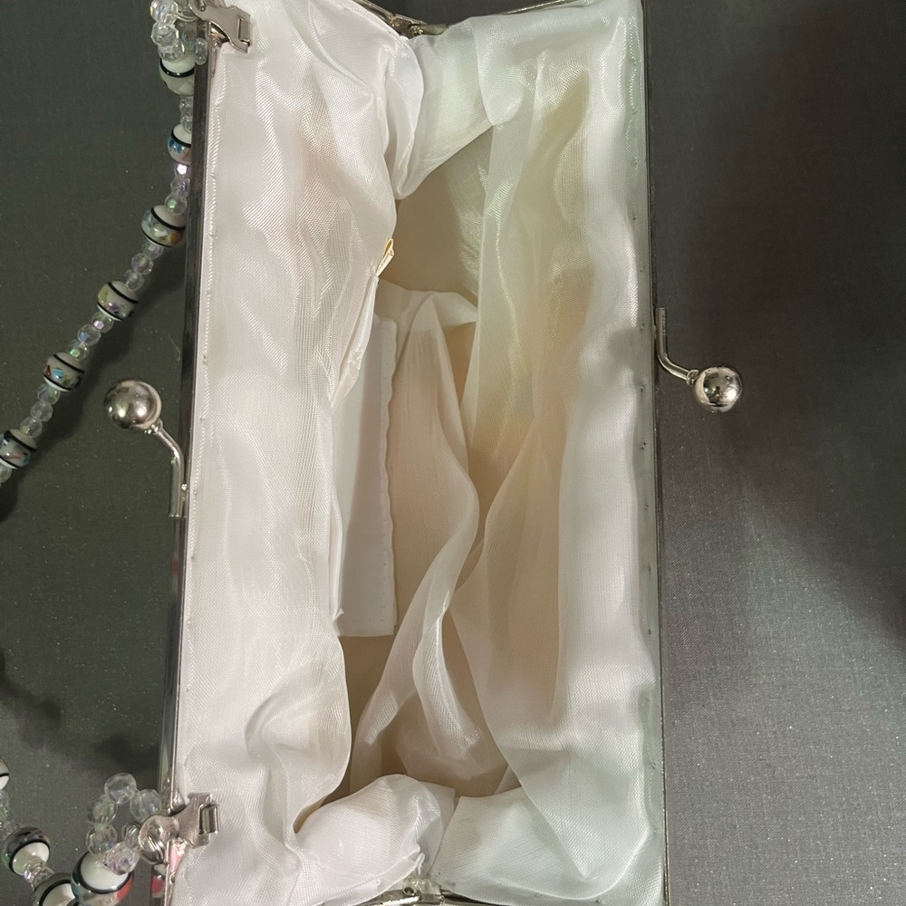 Source Unknown Multicolor Embroidered Clutch With… - image 3